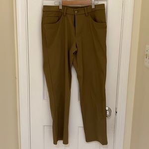 Lulelemon pants 30 inch